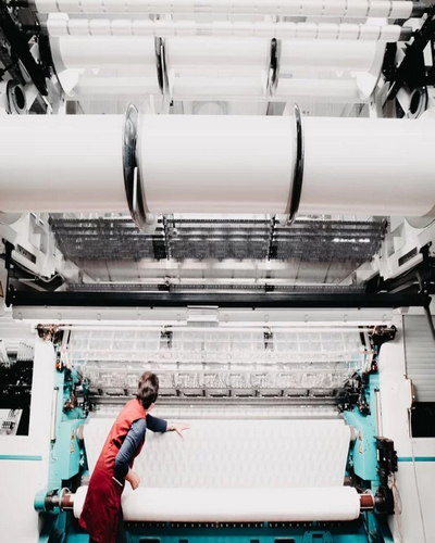 Fabrica Lauma - tehnologie avansată în producția textilelor medicale